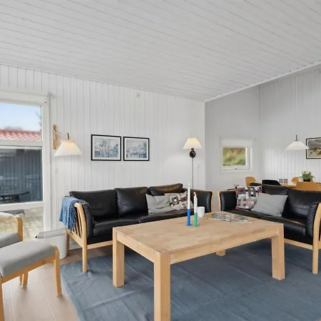 Arnwith - 20m From The Sea By Interhome Holiday home *