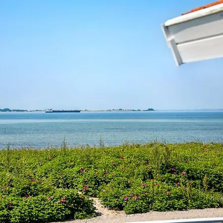 Arnwith - 20m From The Sea By Interhome Assens